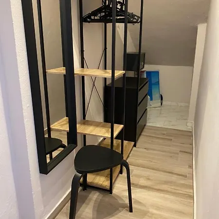 Thalassa Apartment *